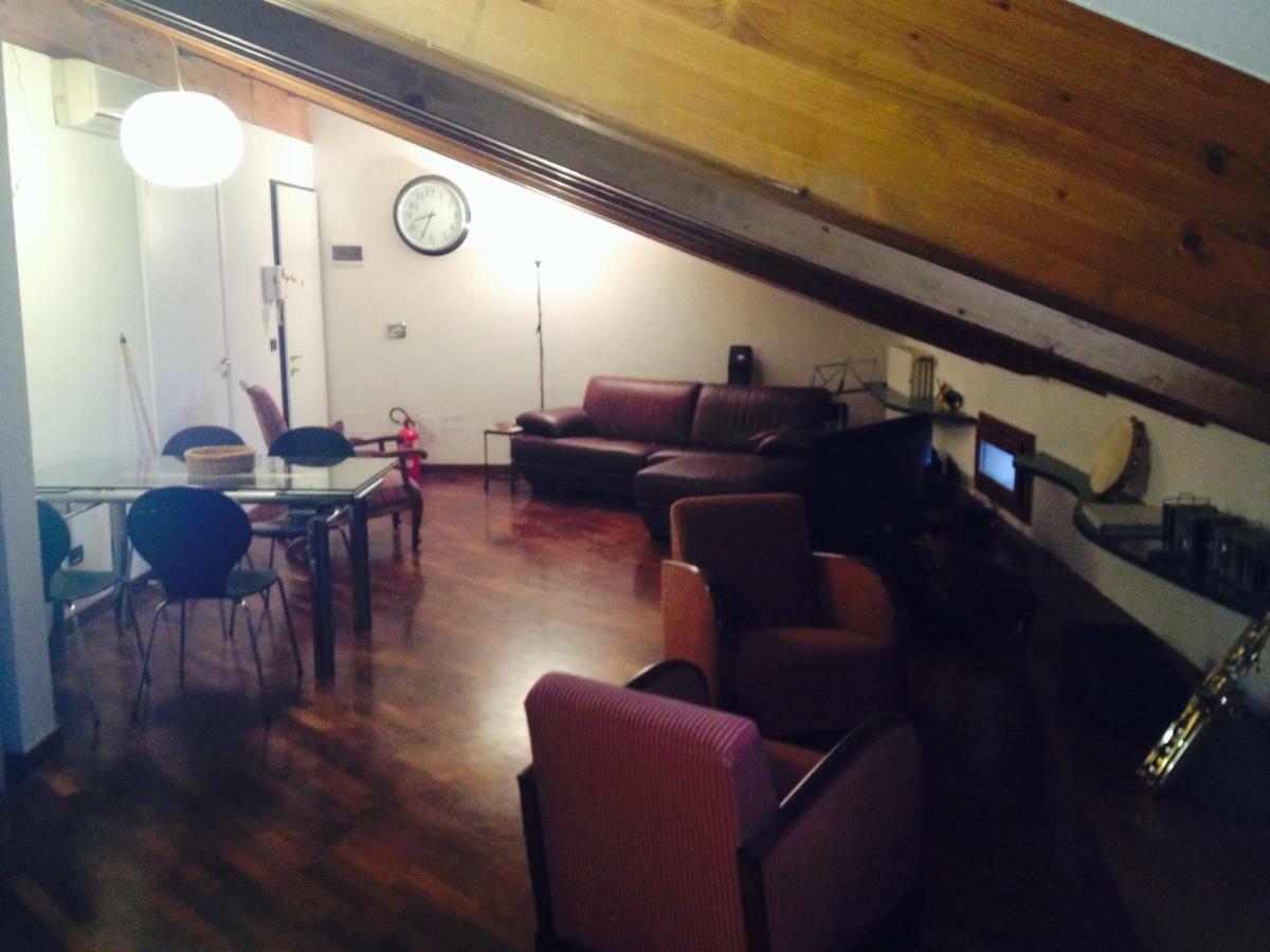 Apartmán La Mansarda Della Musica Boloňa Exteriér fotografie