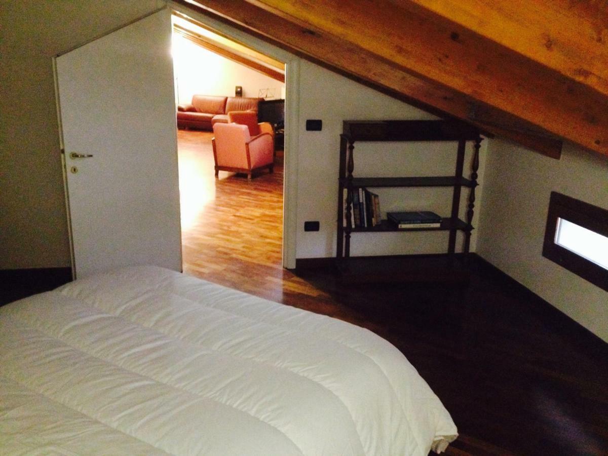 Apartmán La Mansarda Della Musica Boloňa Exteriér fotografie