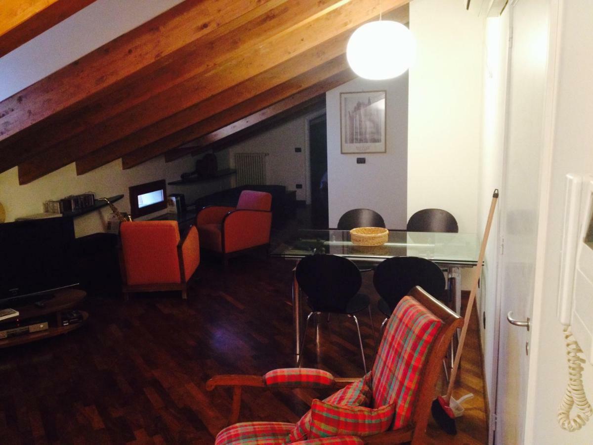 Apartmán La Mansarda Della Musica Boloňa Exteriér fotografie